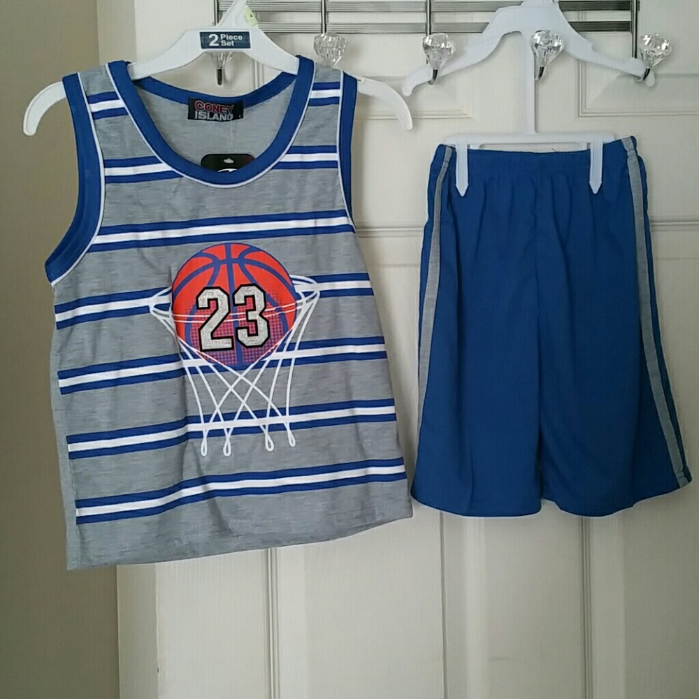 BOYS TWO PIECE TOP AND BOTTOM SETS